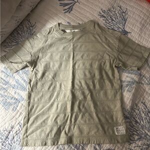 H&M Boys Mint Green Size 5T - 6 T Shirt